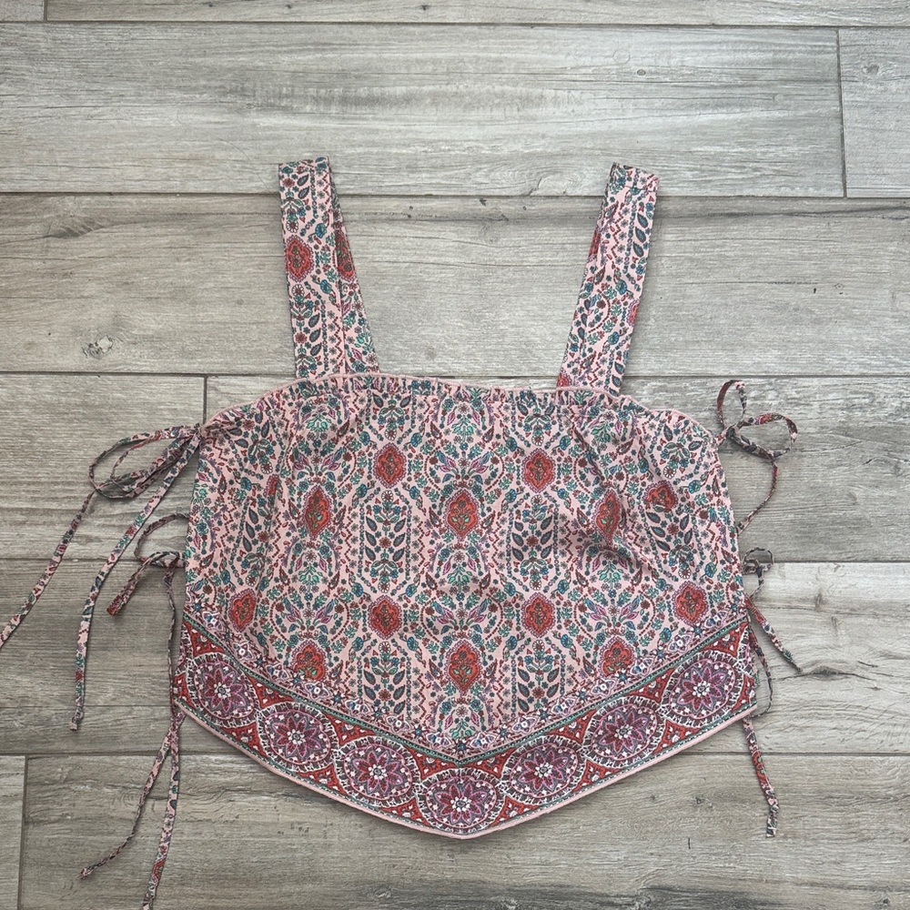 American Eagle Outfitters Pink Floral Tie-Side Square Neck Crop Top